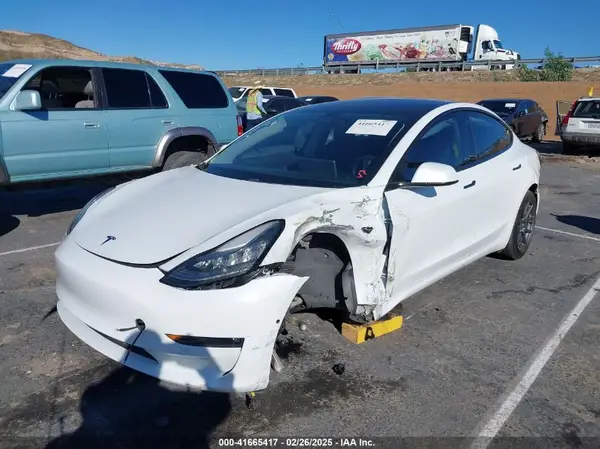 5YJ3E1EB9JF088774 2018 TESLA MODEL 3 - Image 2