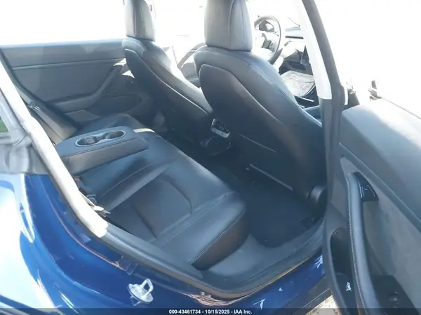 5YJ3E1EB9JF090153 2018 TESLA MODEL 3 - Image 8