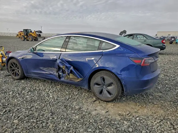 5YJ3E1EB9JF090203 2018 TESLA MODEL 3 - Image 2