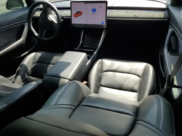 5YJ3E1EB9JF091786 2018 TESLA MODEL 3 - Image 8