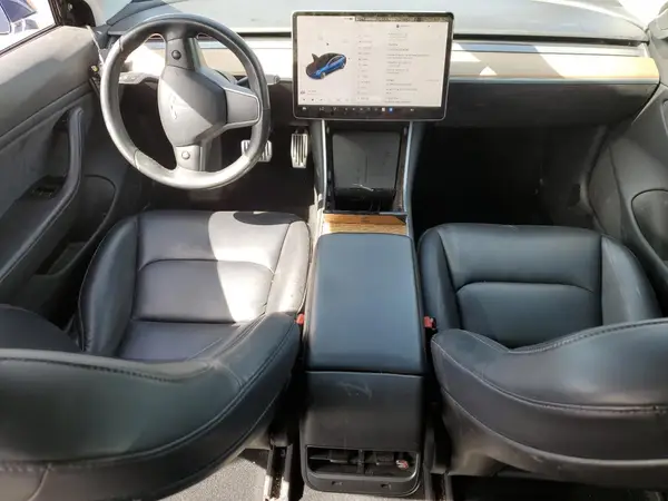 5YJ3E1EB9JF091996 2018 TESLA MODEL 3 - Image 8
