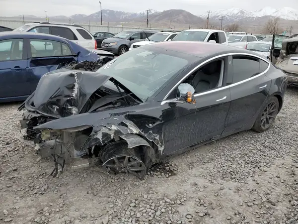 5YJ3E1EB9JF093053 2018 TESLA MODEL 3 - Image 1