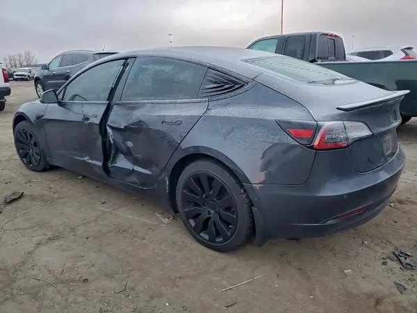 5YJ3E1EB9JF093120 2018 TESLA MODEL 3 - Image 2