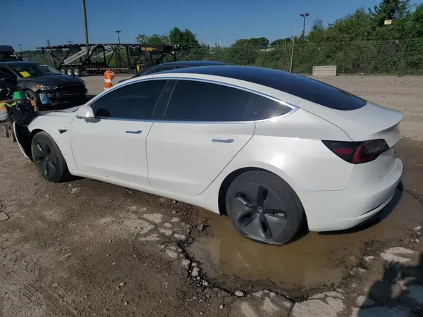 5YJ3E1EB9JF094784 2018 TESLA MODEL 3 - Image 2
