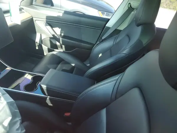 5YJ3E1EB9JF094784 2018 TESLA MODEL 3 - Image 8