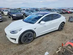 5YJ3E1EB9JF094820 2018 TESLA MODEL 3