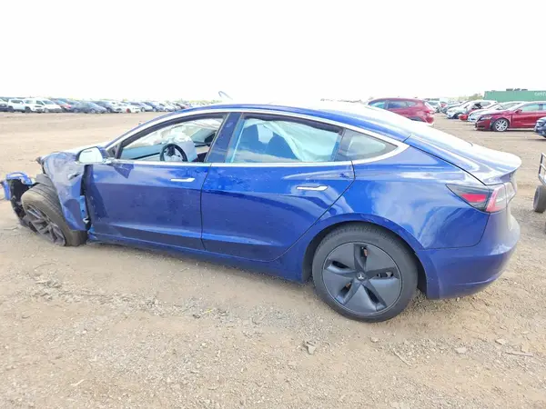 5YJ3E1EB9JF095191 2018 TESLA MODEL 3 - Image 2