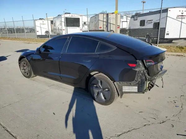5YJ3E1EB9JF096003 2018 TESLA MODEL 3 - Image 2