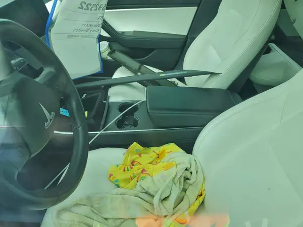 5YJ3E1EB9JF096969 2018 TESLA MODEL 3 - Image 8