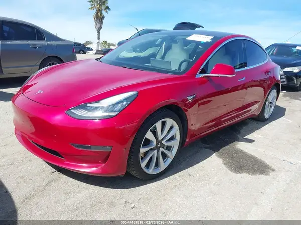 5YJ3E1EB9JF097619 2018 TESLA MODEL 3 - Image 2