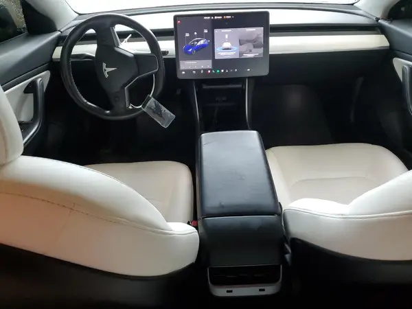 5YJ3E1EB9JF099225 2018 TESLA MODEL 3 - Image 8