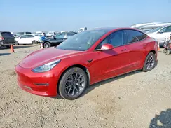 5YJ3E1EB9JF099676 2018 TESLA MODEL 3