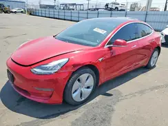 5YJ3E1EB9JF104679 2018 TESLA MODEL 3