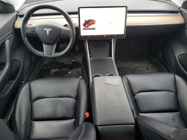 5YJ3E1EB9JF107033 2018 TESLA MODEL 3 - Image 8