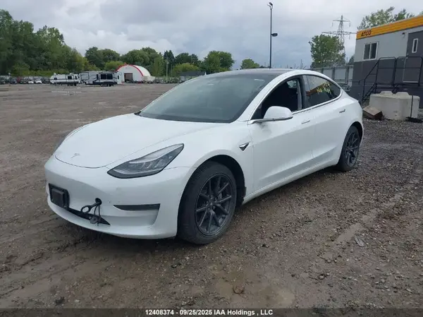 5YJ3E1EB9JF110322 2018 TESLA MODEL 3 - Image 2