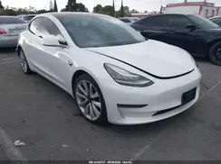 5YJ3E1EB9JF111695 2018 TESLA MODEL 3