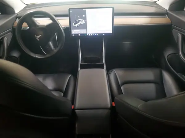 5YJ3E1EB9JF113477 2018 TESLA MODEL 3 - Image 8