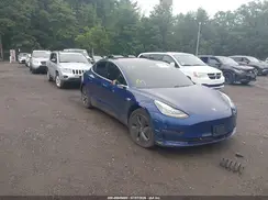 5YJ3E1EB9JF114953 2018 TESLA MODEL 3
