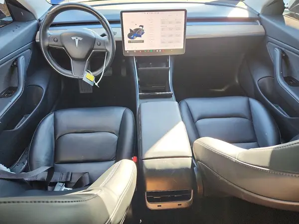 5YJ3E1EB9JF116086 2018 TESLA MODEL 3 - Image 8