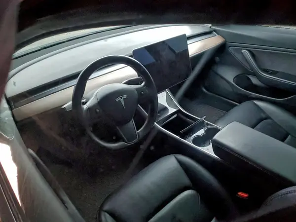 5YJ3E1EB9JF118629 2018 TESLA MODEL 3 - Image 8