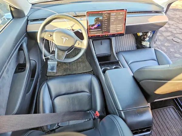 5YJ3E1EB9JF120137 2018 TESLA MODEL 3 - Image 8
