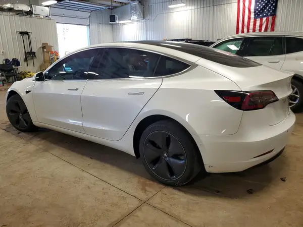 5YJ3E1EB9JF122289 2018 TESLA MODEL 3 - Image 2
