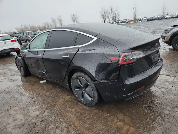 5YJ3E1EB9JF126939 2018 TESLA MODEL 3 - Image 2