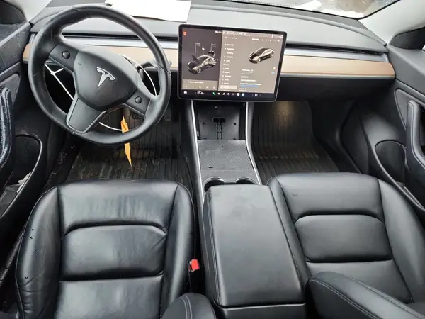 5YJ3E1EB9JF126939 2018 TESLA MODEL 3 - Image 8