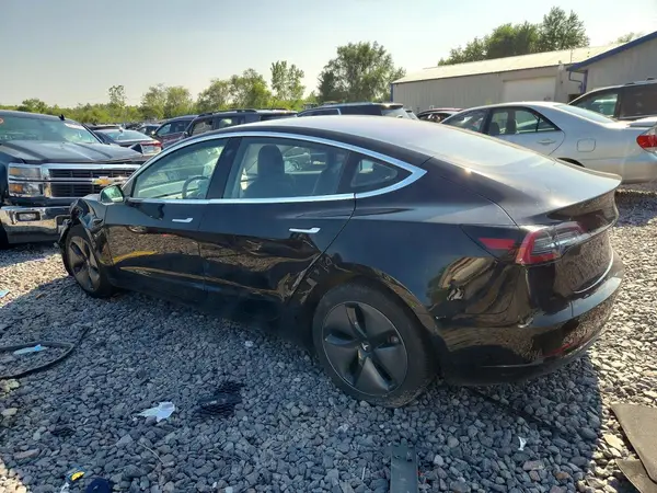 5YJ3E1EB9JF127881 2018 TESLA MODEL 3 - Image 2