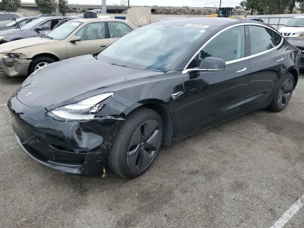 5YJ3E1EB9JF128903 2018 TESLA MODEL 3 - Image 1