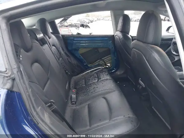5YJ3E1EB9JF130585 2018 TESLA MODEL 3 - Image 8