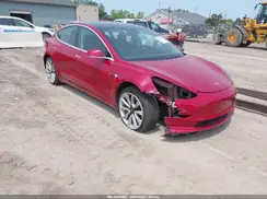 5YJ3E1EB9JF133244 2018 TESLA MODEL 3