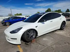 5YJ3E1EB9JF134829 2018 TESLA MODEL 3