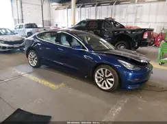5YJ3E1EB9JF147693 2018 TESLA MODEL 3