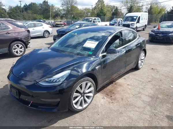 5YJ3E1EB9JF151176 2018 TESLA MODEL 3 - Image 2
