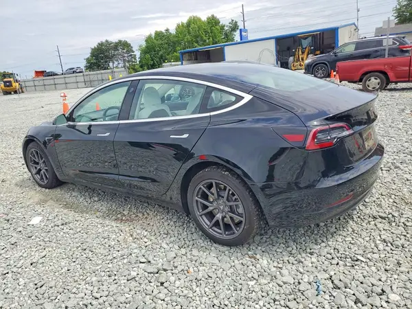 5YJ3E1EB9JF170066 2018 TESLA MODEL 3 - Image 2