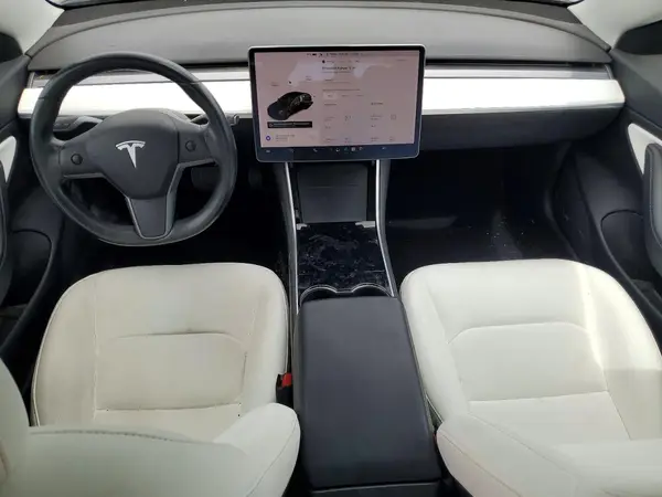 5YJ3E1EB9JF170066 2018 TESLA MODEL 3 - Image 8