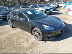 5YJ3E1EB9JF182394 2018 TESLA MODEL 3