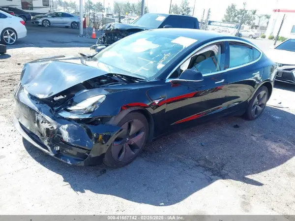 5YJ3E1EB9JF183920 2018 TESLA MODEL 3 - Image 2