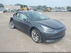 5YJ3E1EB9JF187059 2018 TESLA MODEL 3