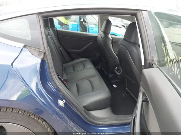 5YJ3E1EB9KF130569 2019 TESLA MODEL 3 - Image 8