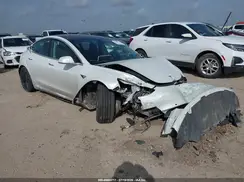 5YJ3E1EB9KF151051 2019 TESLA MODEL 3