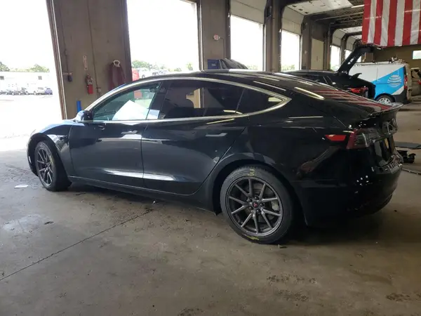 5YJ3E1EB9KF209188 2019 TESLA MODEL 3 - Image 2