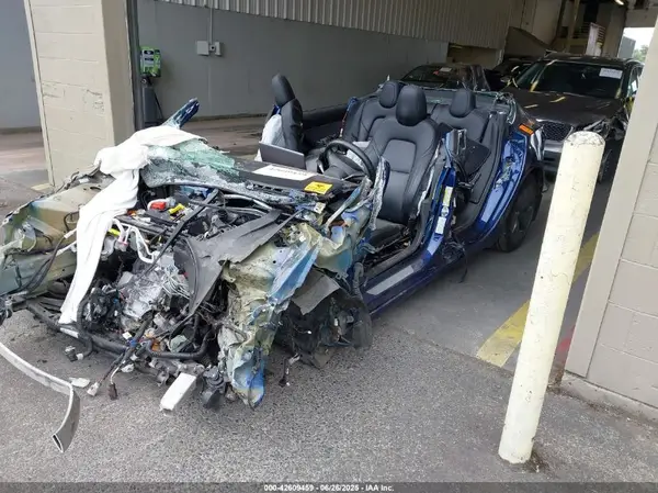 5YJ3E1EB9KF210843 2019 TESLA MODEL 3 - Image 2