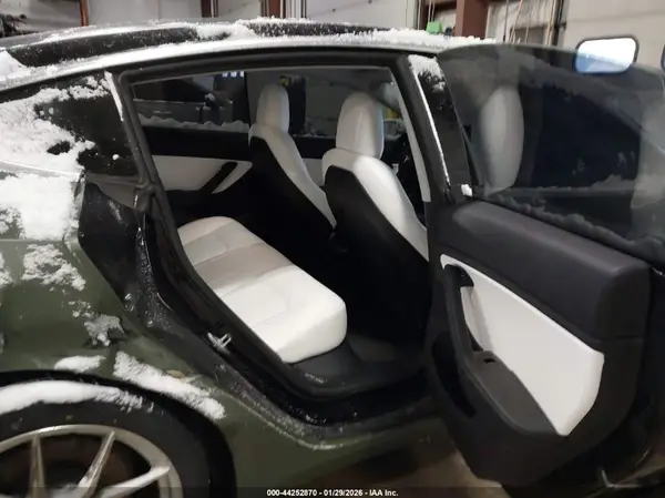 5YJ3E1EB9KF214049 2019 TESLA MODEL 3 - Image 8