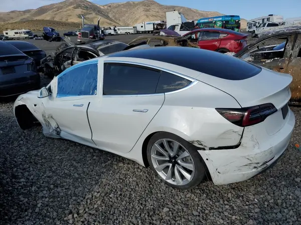 5YJ3E1EB9KF365103 2019 TESLA MODEL 3 - Image 2