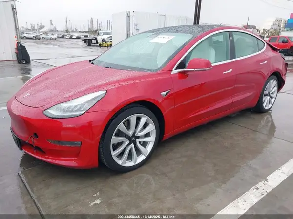 5YJ3E1EB9KF365957 2019 TESLA MODEL 3 - Image 2