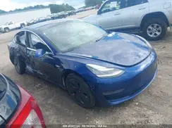 5YJ3E1EB9KF387683 2019 TESLA MODEL 3