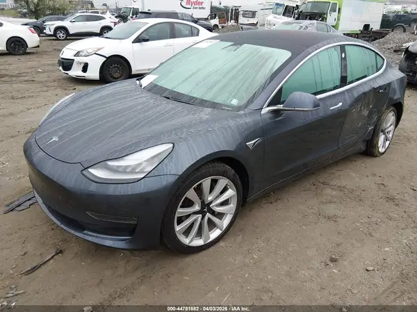 5YJ3E1EB9KF389515 2019 TESLA MODEL 3 - Image 2