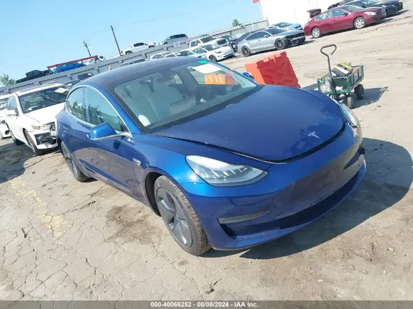 5YJ3E1EB9KF391037 2019 TESLA MODEL 3 - Image 1